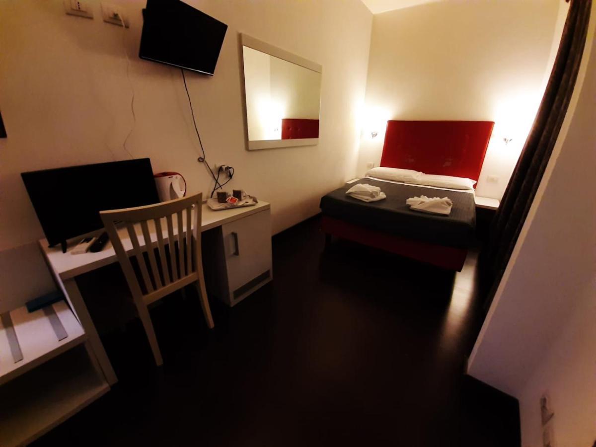 Laterani Dfm Gasthof 2*